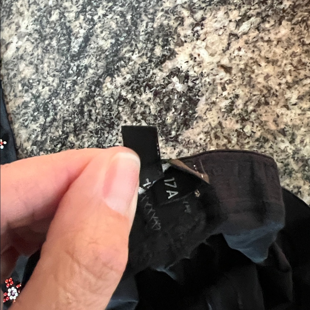 CHANEL Black Tights With Rhinestones - Picture 5 of 10